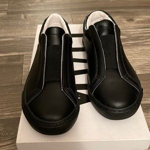 OAK NYC Union leather sneaker